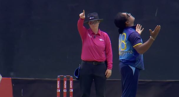 Chamari Athapaththu's 3 for 43 | Match 4