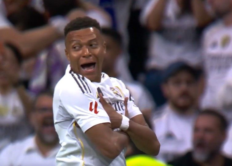 Real Madrid vs FC Barcelona | Round 10 | Full Replay
