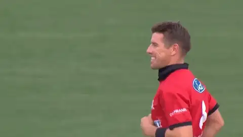 Run Rings Around WW! Cole McConchie runs rings around Auckland