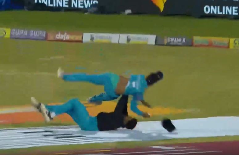 UNBELIEVABLE! Collision ended in a spectacular catch