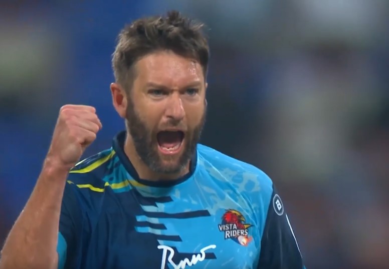 Andrew Tye's 3 for 22 | Match 4