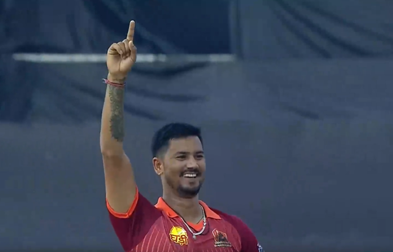 Devendra Bora's 3 for 32 | Match 5