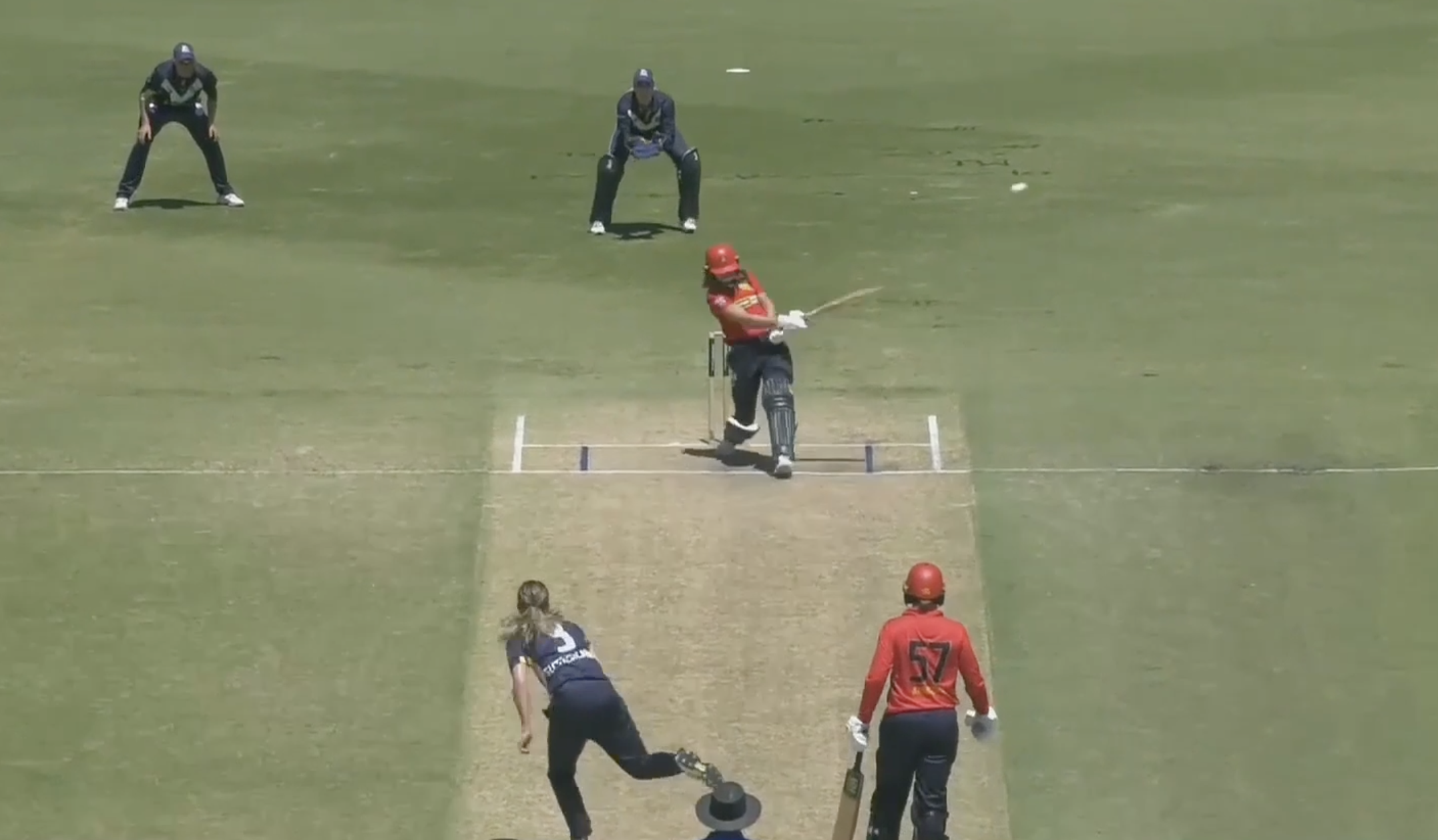 Emma de Broughe's 82 off 87 | Match 29