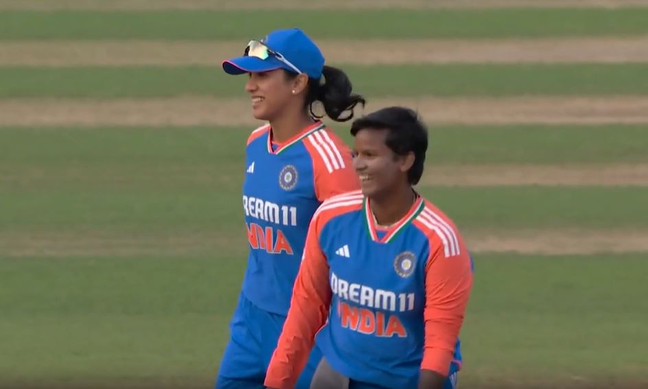Back-to-Back Wickets! Deepti Sharma lit it up