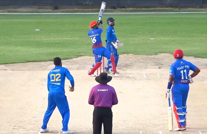 Ravija Sandaruwan's 93 off 52 | Match 35