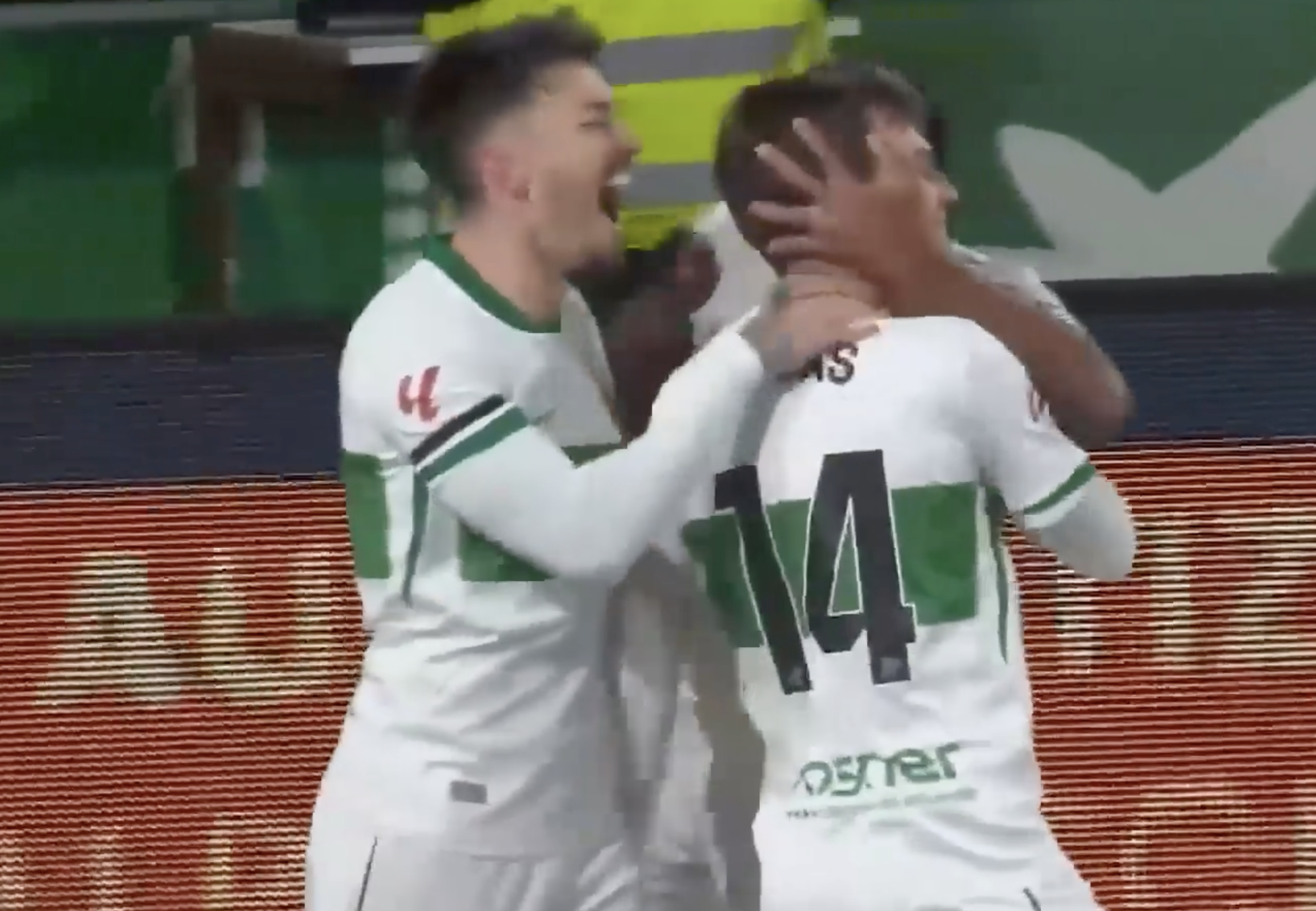 EXQUISITE! Aleix Febas gives Elche an early lead vs Sevilla
