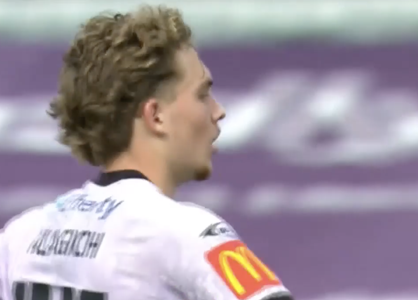 EXQUISITE! Ethan Alagich rescues a point for Adelaide United