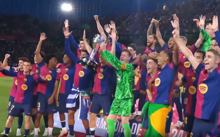 Barcelona lifted their 28th league title to complete domestic treble