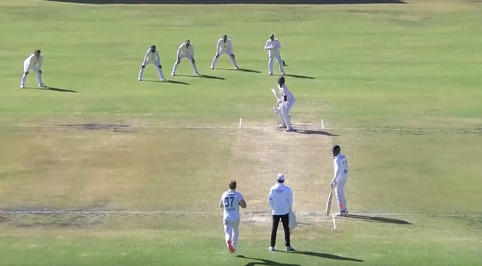 WICKET MACHINE! Bosch stormed past Zimbabwe with a 4-fer