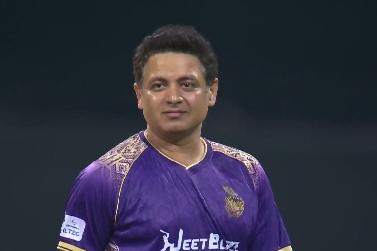 Piyush Chawla's 4 for 27 | Match 19