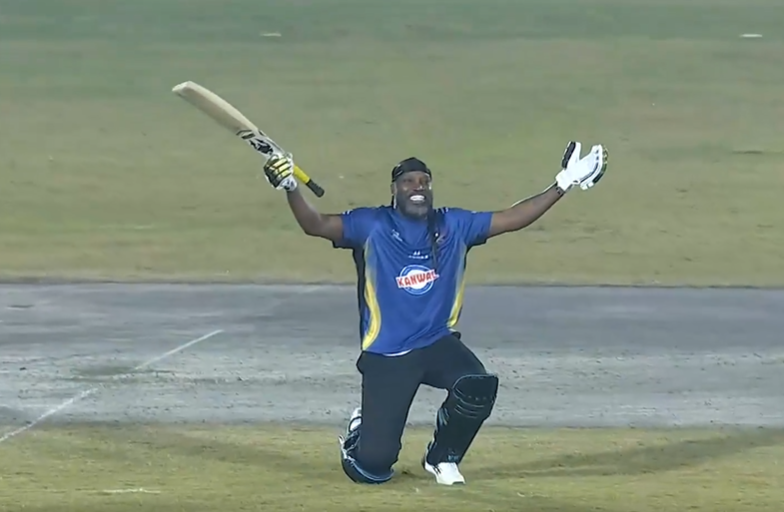 Chris Gayle's 54 off 42 | Match 5