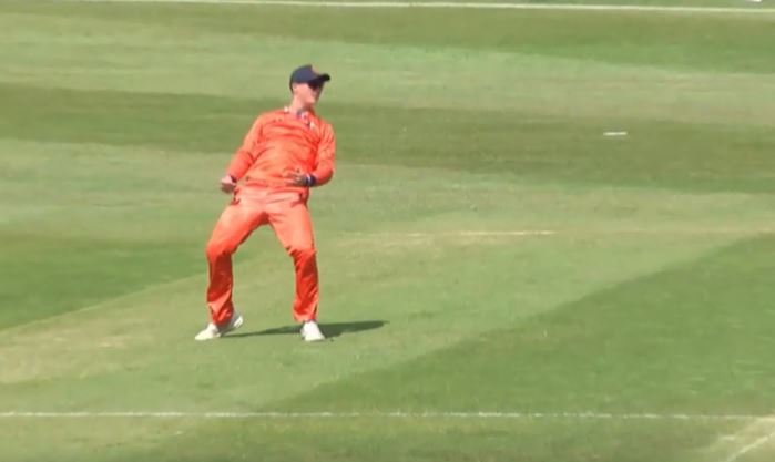 Zach Lion-Cachet unleashed a roar with an unreal grab