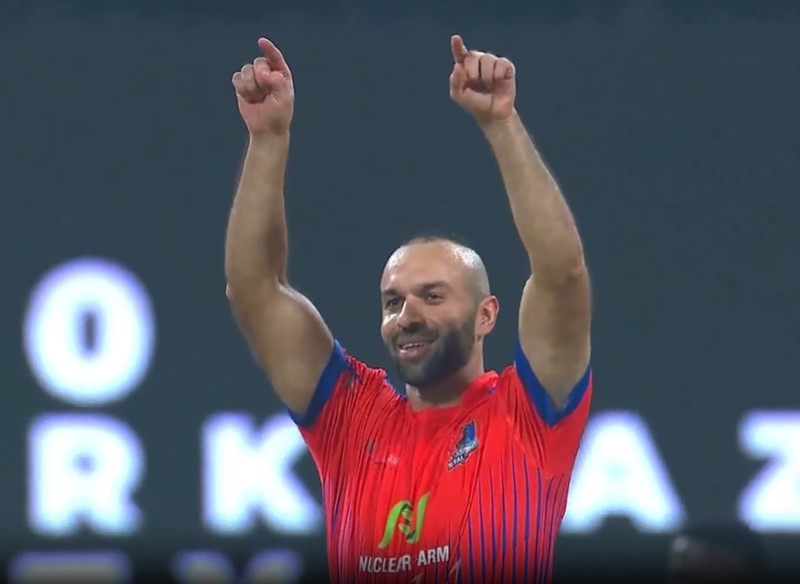 Zohair Iqbal's 3 for 16 | Match 8 