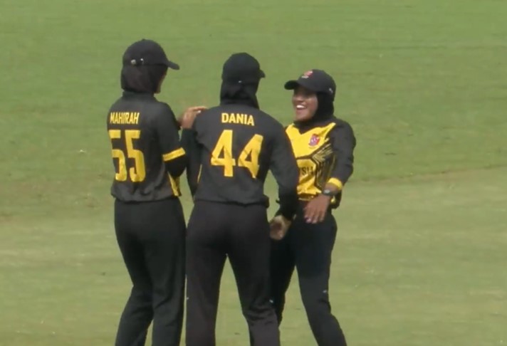 Nur Dania Syuhada's 3 for 10 | 1st T20I