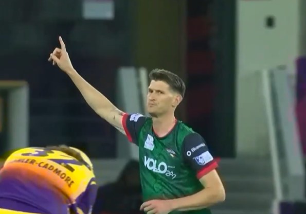 David Payne's 3 for 14 | Match 22