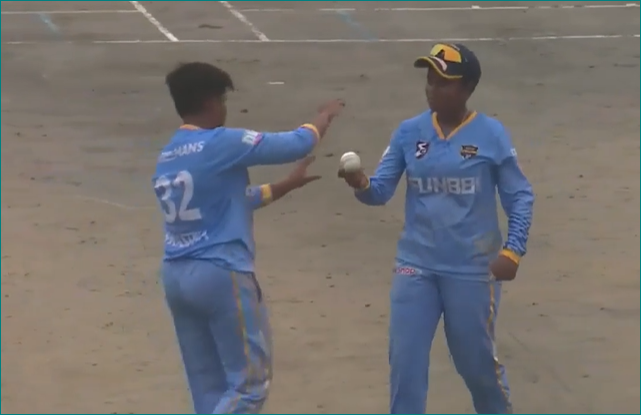 Swastika Kundu's 3 for 14 | Match 20 