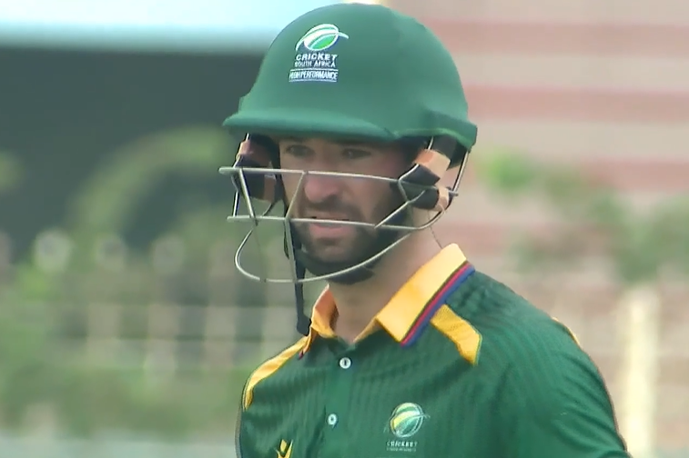 Connor Esterhuizen's 71 off 69 | Match 1