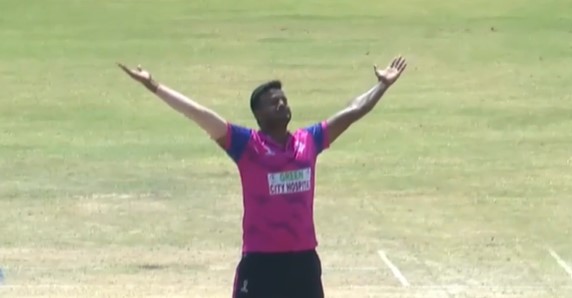 Anmol Pandey's 4 for 12 | Match 29