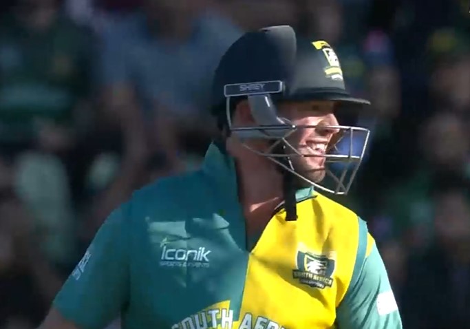 AB de Villiers's 120* off 60 | Match 18