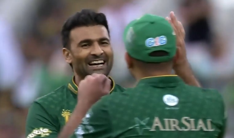 Pakistan Champions beat England Champions by 5 runs | Match 1
