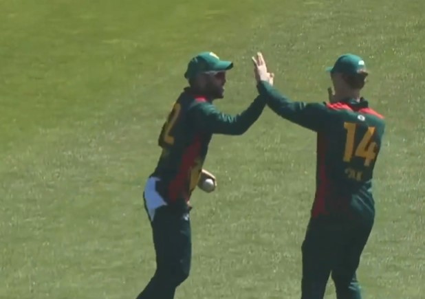 Bradley Hope's 3 for 40 | Match 11