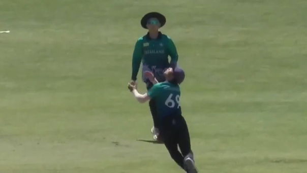 Jandre Coetzee's 3 for 10 | Final