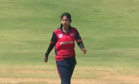 Vinaya Surendran's 3 for 19 | Match 15