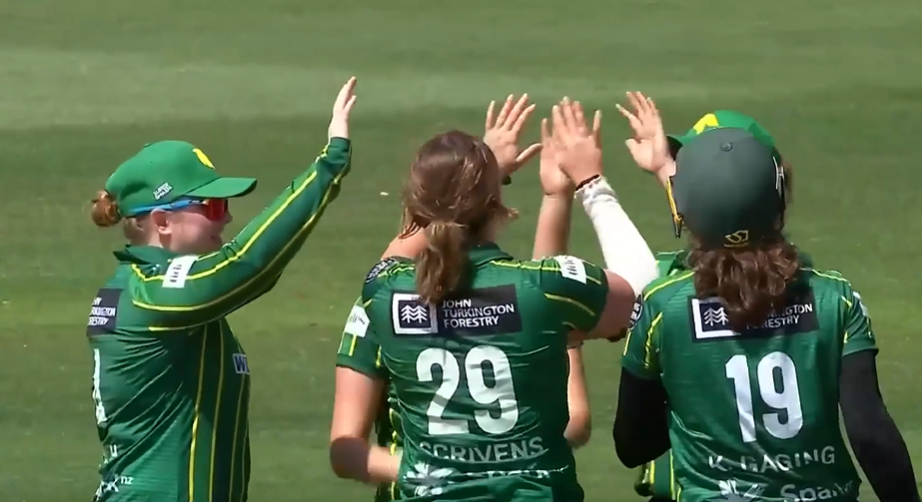 Central Hinds beat Wellington Blaze by 5 runs | Match 12