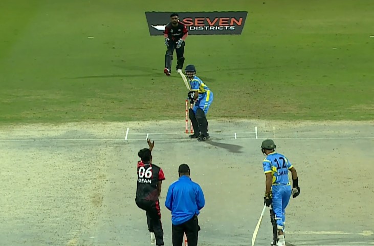 Sharjah beat Emirates Blues by 6 wickets | Match 2