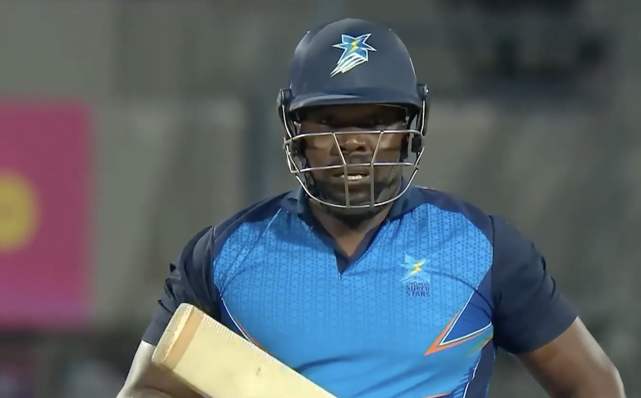HAT-TRICK OF SIXES! Hamilton Masakadza goes on a rampage