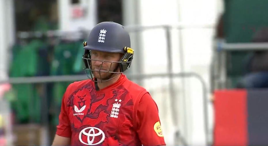 22 OFF 5! Jos Buttler hammered Graham Hume