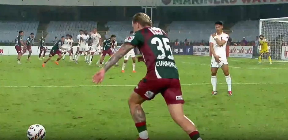 Free-Kick Masterpiece! Jason Cummings curves it home