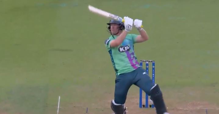 296.6 Strike Rate! Jordan Cox went on a rampage 