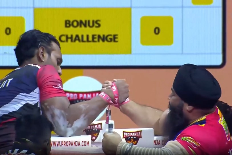 Sher-e-Ludhiana vs Rohtak Rowdies | Nawab Singh vs Pranjit Saikia (90 Kg) | Hindi Highlights 