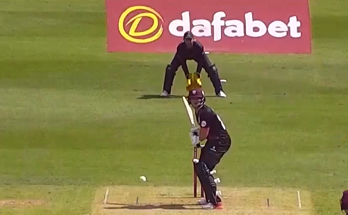Somerset vs Glamorgan: Will Smeed's 86 off 48
