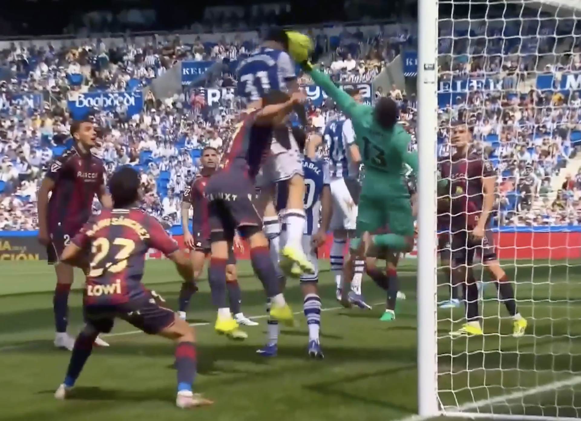 TOWERING HEADER! Jon Martin fires Real Sociedad ahead 