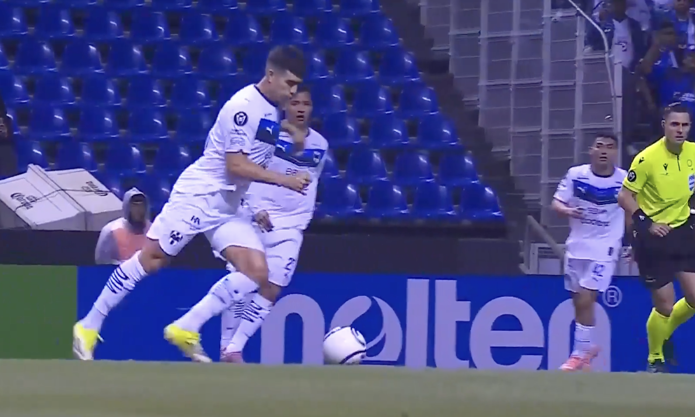 BELTER! Jorge Rodriguez fires in a long-range stunner for Monterrey