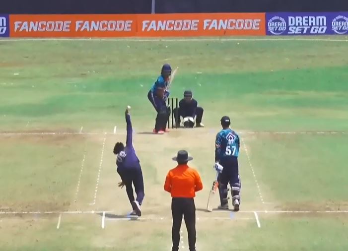 Kartik Naidu's 60 off 29 | Match 16