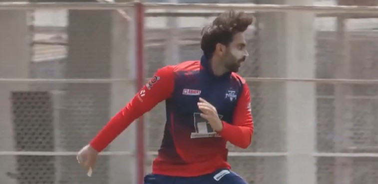 Kunal Raheja's 3 for 15 | Match 16