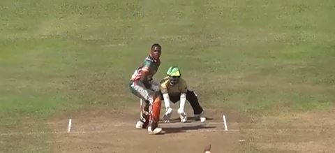 Kyron Phillip's 53* off 25 | Match 4