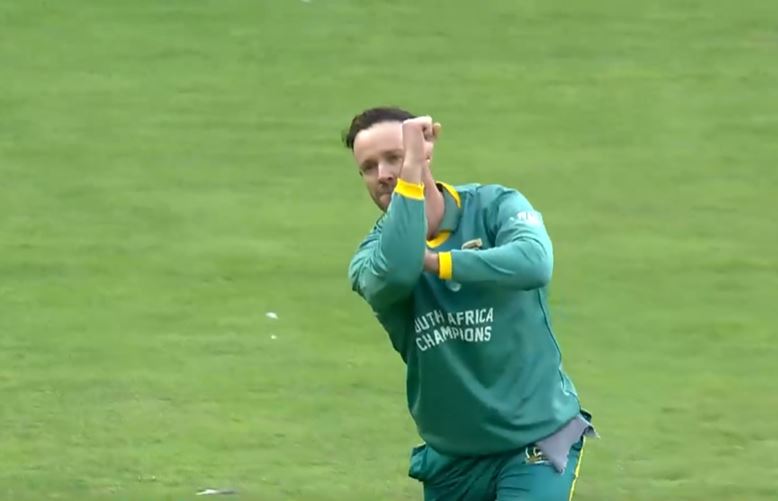 LAST-BALL THRILLER! Proteas pip Aussies by 1 run