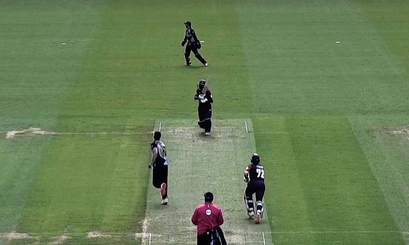 Ned Leonard's 4 for 26 | Match 81