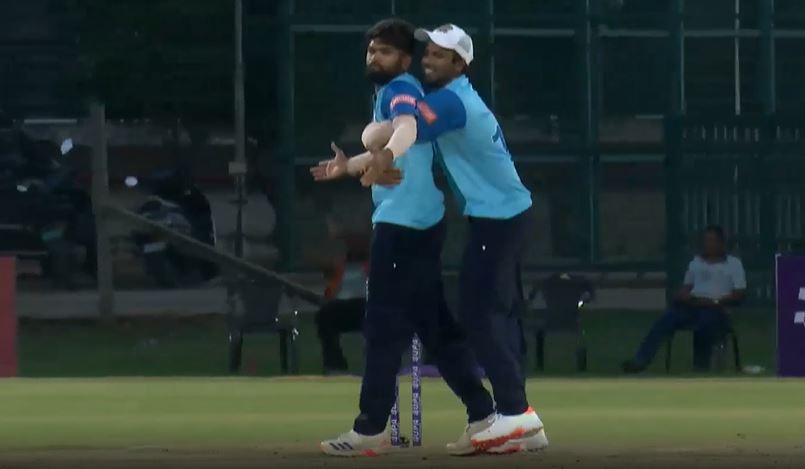 S Mohan Prasath's 3 for 9 | Match 9