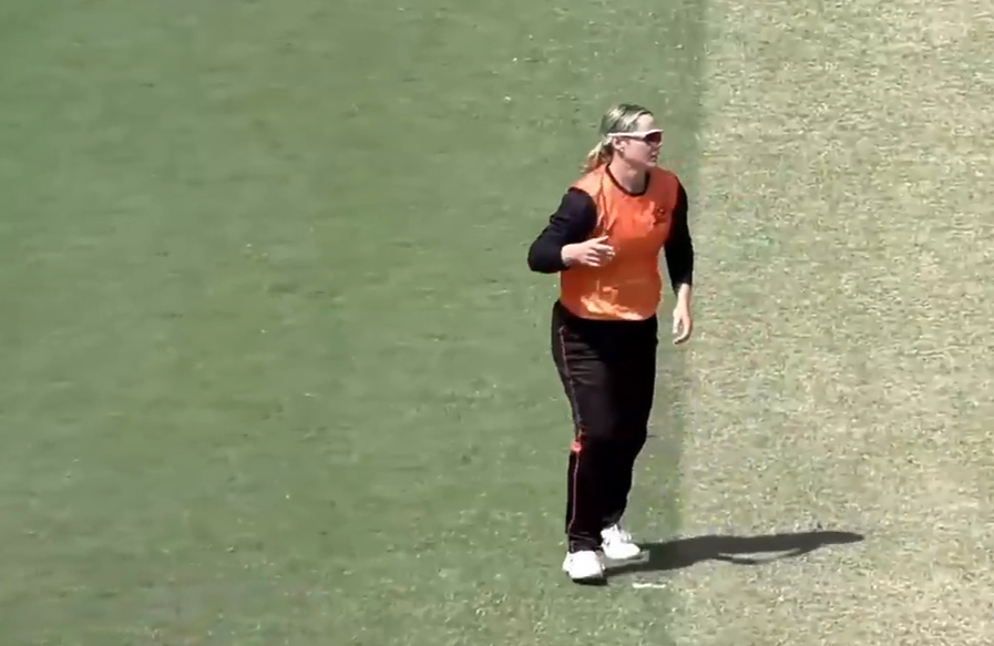 Lilly Mills's 3 for 24 | Match 5