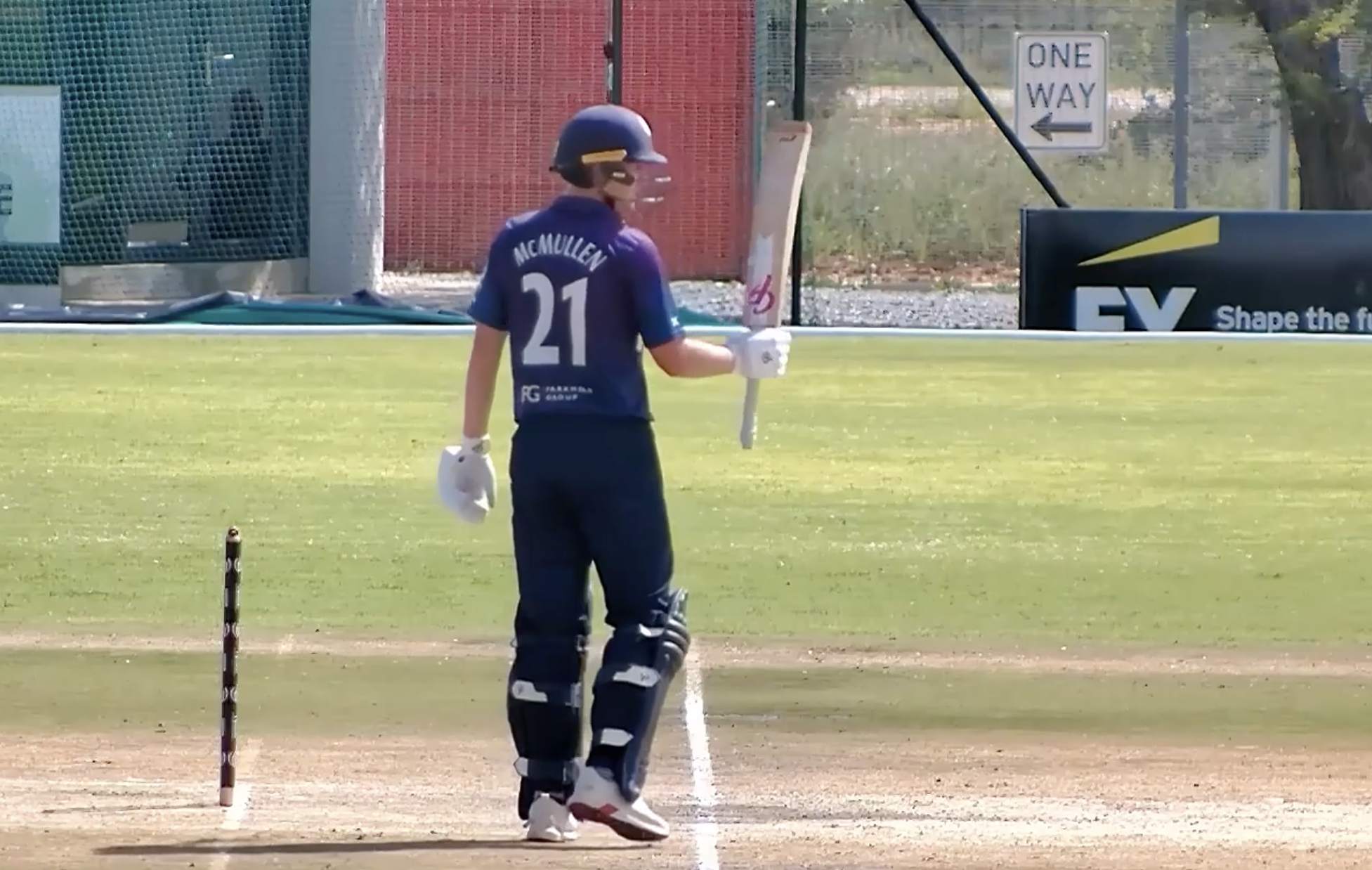 Brandon McMullen's 100 off 92 | Match 97