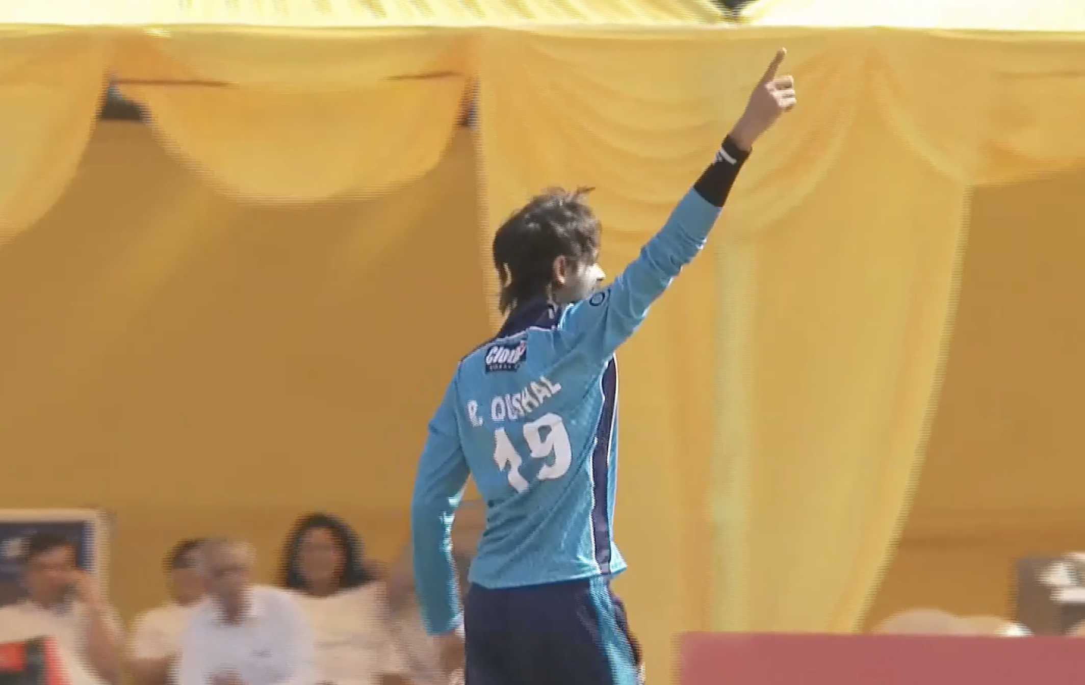 チャンディーガル・マーベリックスはアーメダバード・ライオンズを7ウィケットで破った。マッチ3