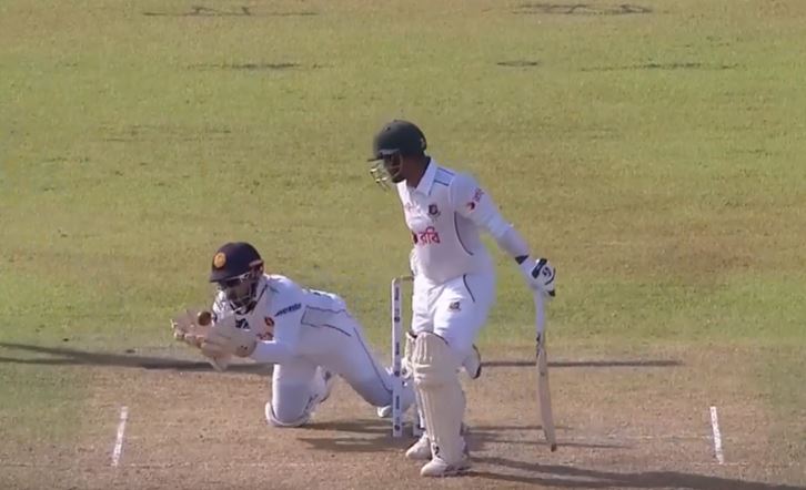 Nerve-Wracker! Kusal Mendis juggled before sealing the catch