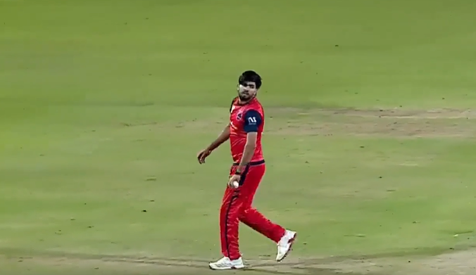 Muzahir Raza's 3 for 27 | Match 10