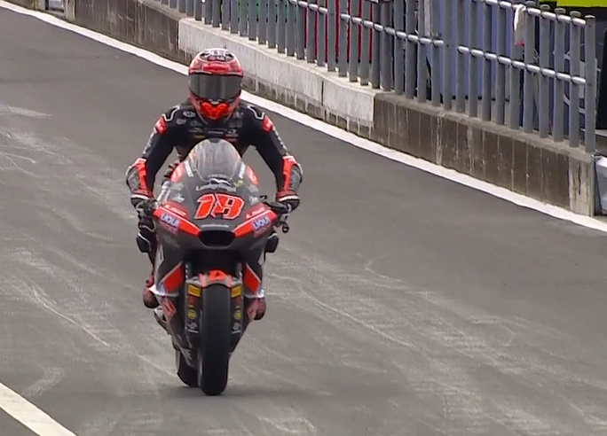 Moto2 Japan GP 2026: Free Practice 2 - Full replay