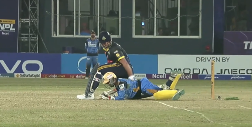 PHYSICS DEFIED! Deepak Dumre pulls off a mind-bending catch